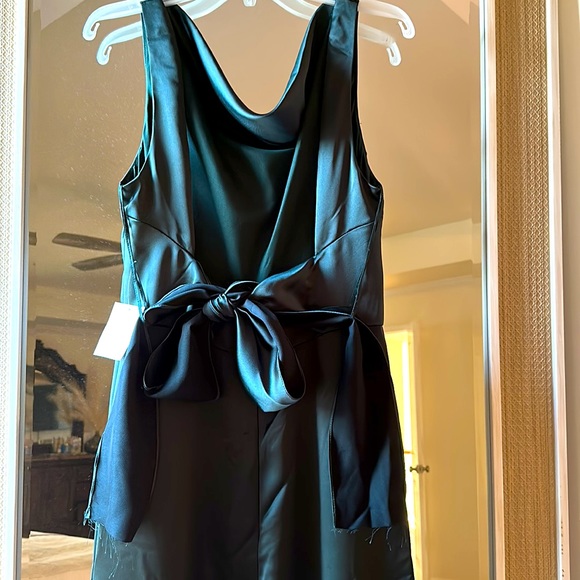 AMSALE Hunter green bridesmaid satin dress - Picture 3 of 7